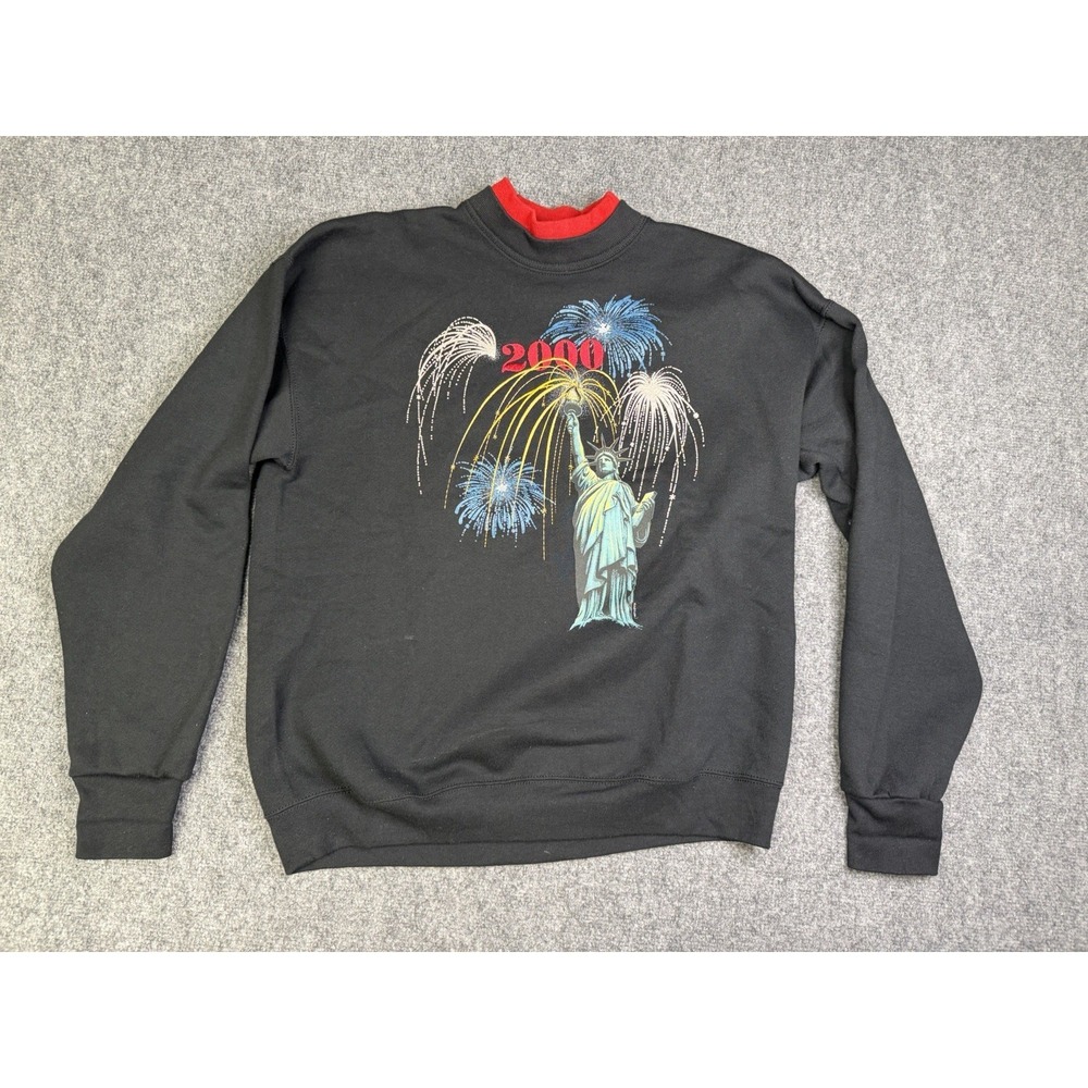 Vintage Y2K 2000 New Year Sweatshirt Size Large Statue Of Liberty Fireworks